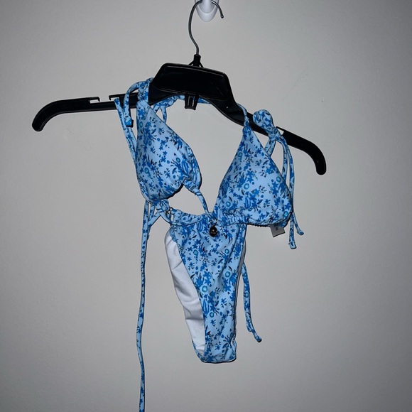 NWT light blue and dark blue Shein two piece bikini XS - Picture 1 of 8
